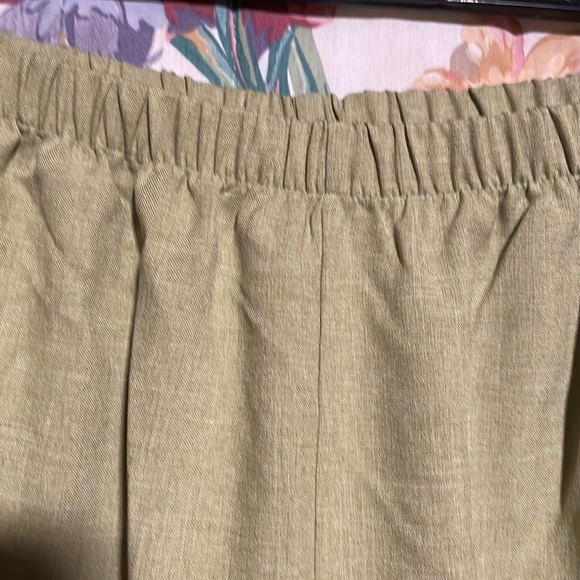 Main St. Classics short sleeve pantsuit size A8 100% polyester - Picture 8 of 12